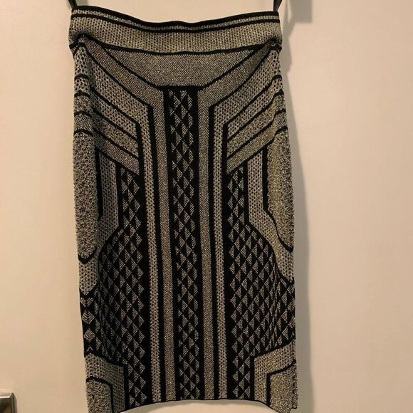 BCBGMaxazria NWT pencil skirt sz s, blk and gold lurex, knee length, pull on - Picture 1 of 16